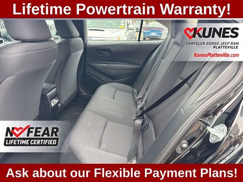 Used 2025 Toyota Corolla LE image 22
