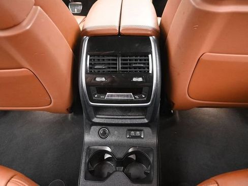 Used 2023 BMW X7 M60i w/ Executive Package AWD/4WD image 25