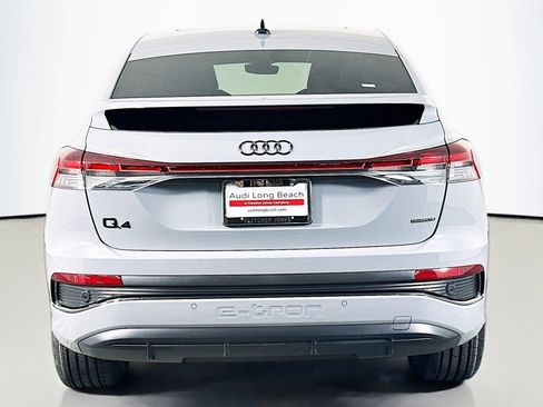 Used 2023 Audi Q4 e-tron Premium Plus w/ Premium Plus AWD/4WD image 3