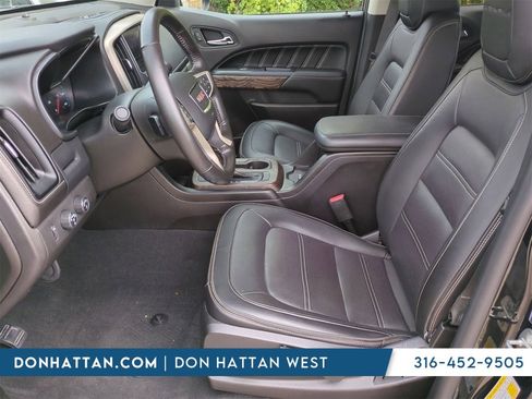 Used 2021 GMC Canyon Denali image 3
