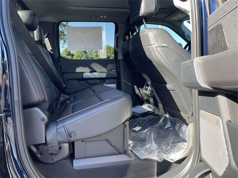 New 2025 Ford F250 Lariat w/ Lariat Ultimate Package image 27