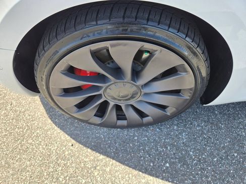Used 2021 Tesla Model 3 Performance AWD/4WD image 13