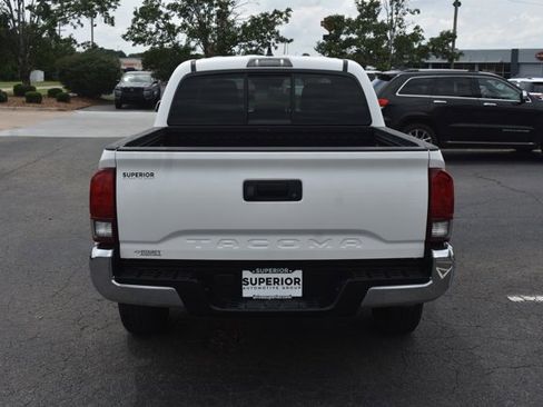Used 2023 Toyota Tacoma SR5 RWD image 6