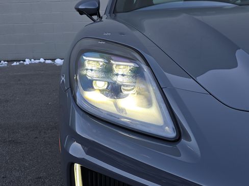 New 2026 Porsche Panamera 4 image 11