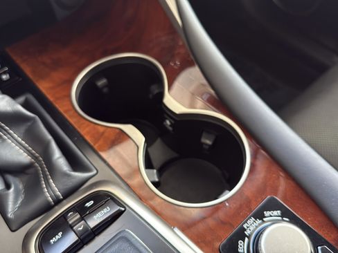 Used 2018 Lexus RX 350L image 53