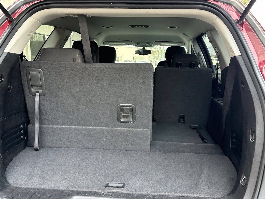 Used 2016 Chevrolet Traverse LT FWD image 9