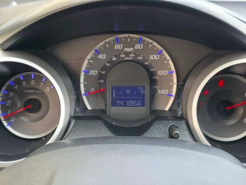 Used 2013 Honda Fit image 19