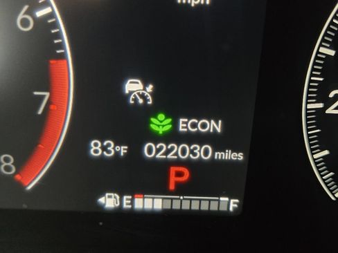 Used 2025 Honda Pilot EX-L image 23