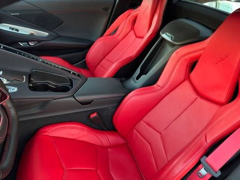 Used 2025 Chevrolet Corvette Stingray Convertible w/ Z51 Performance Package RWD image 6
