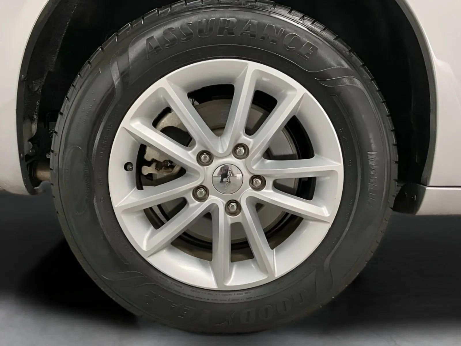 Used 2020 Dodge Grand Caravan SE FWD image 26