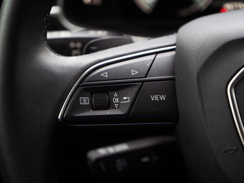 Used 2022 Audi Q7 Premium Plus image 20