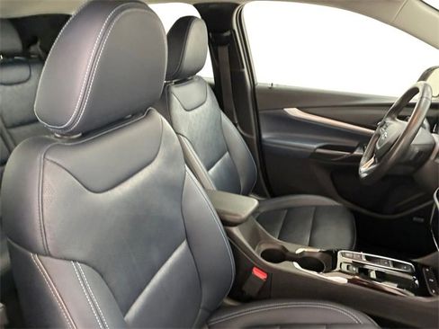 Used 2023 Chevrolet Bolt EUV Premier w/ Sun & Sound Package image 14