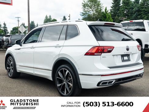 Used 2022 Volkswagen Tiguan SEL R-Line AWD/4WD image 5