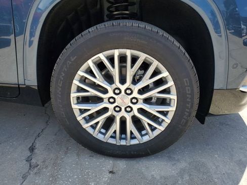 New 2026 GMC Acadia Denali w/ Super Cruise Package FWD image 6
