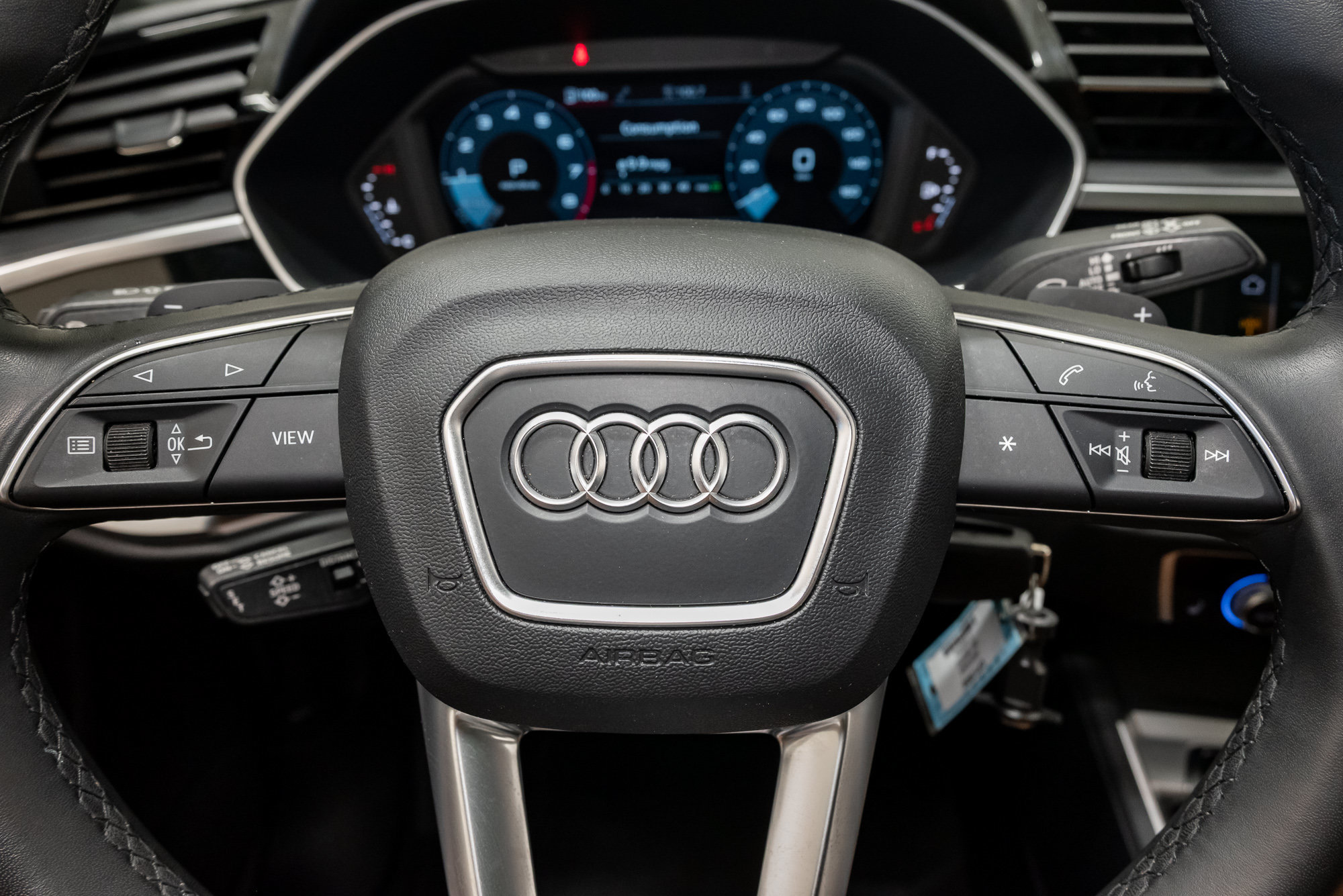 Used 2025 Audi Q3 2.0T Premium AWD/4WD image 13