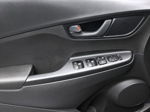 Used 2022 Hyundai Kona SEL w/ Cargo Package FWD image 13