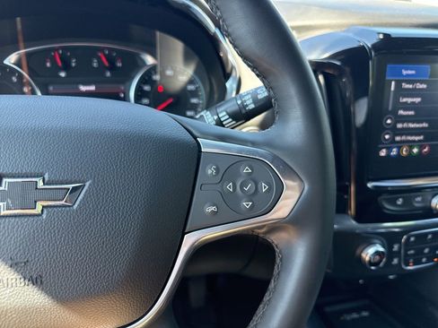 Used 2023 Chevrolet Traverse LT w/ Midnight/Sport Edition image 18