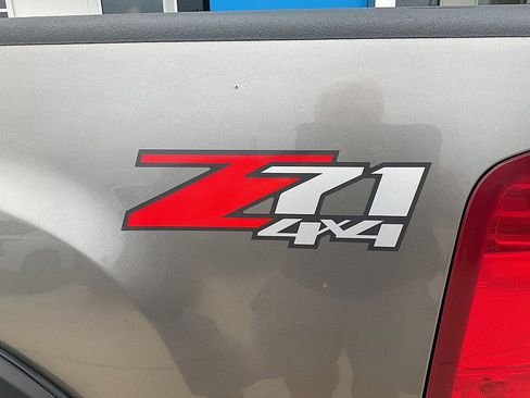 Used 2009 GMC Sierra 2500 SLT w/ SLT Convenience Package AWD/4WD image 10