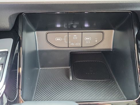 Certified 2025 Kia Sorento SX FWD image 37