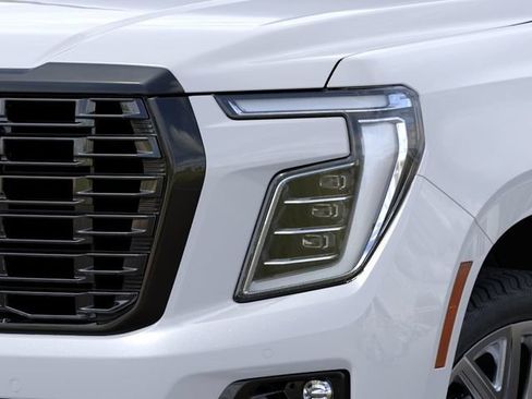 New 2026 GMC Yukon XL Denali Ultimate w/ LPO, Illumination Package AWD/4WD image 10