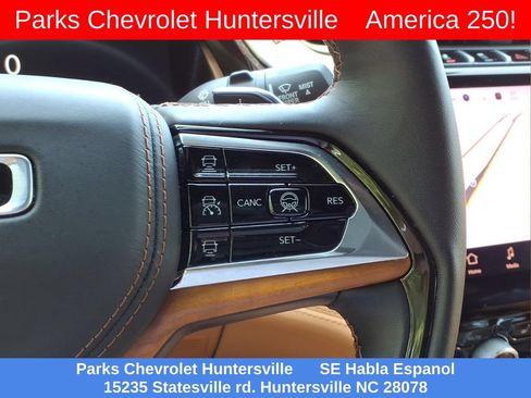 Used 2025 Jeep Grand Cherokee L Summit w/ Advanced Protech Group IV AWD/4WD image 11