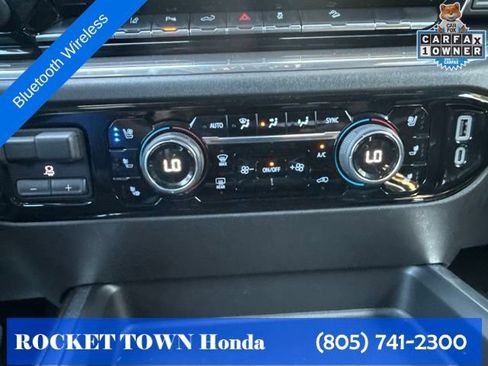Used 2024 Chevrolet Silverado 2500 High Country w/ High Country Premium Package AWD/4WD image 33