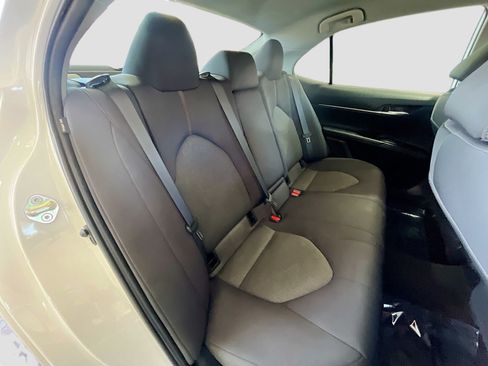 Used 2020 Toyota Camry LE w/ Carpet Mat Package FWD image 15