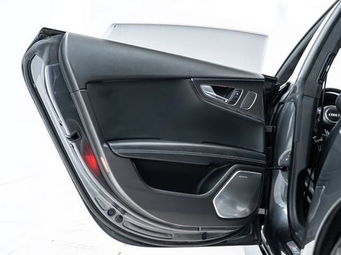 Used 2014 Audi RS 7 Prestige AWD/4WD image 17