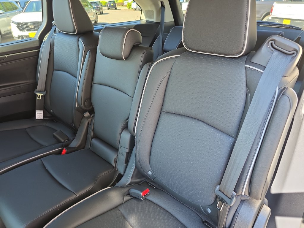 New 2026 Honda Odyssey Elite image 17