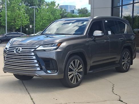New 2026 Lexus LX 700h Luxury AWD/4WD image 2