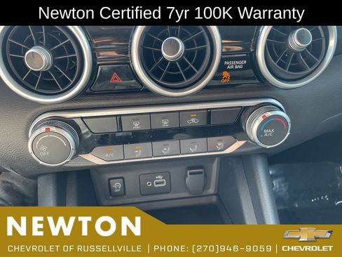 Used 2025 Nissan Sentra S FWD image 12