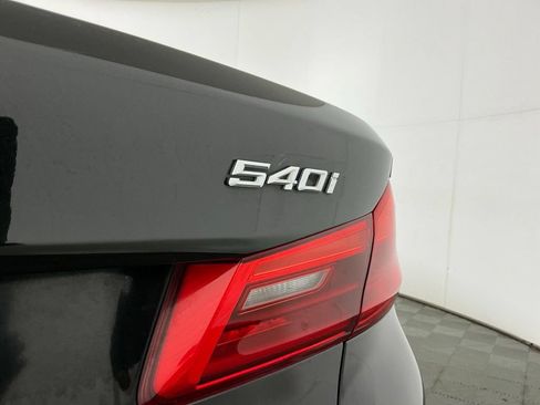 Used 2018 BMW 540i RWD image 31