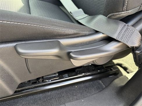 Used 2023 Chevrolet Colorado LT w/ LT Convenience Package image 26