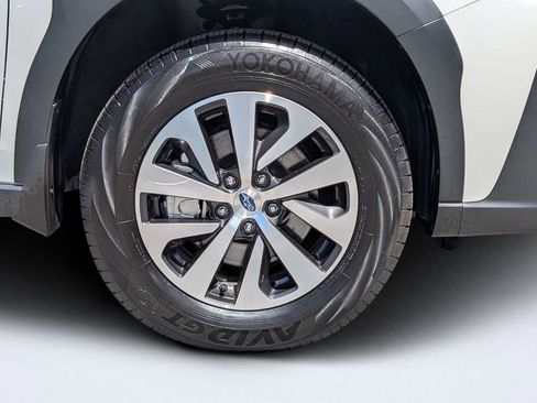 Certified 2025 Subaru Outback Premium AWD/4WD image 11