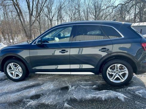 Used 2018 Audi Q5 2.0T Premium Plus w/ Premium Plus Package image 3