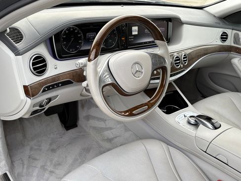 Used 2015 Mercedes-Benz S 550 Sedan image 15