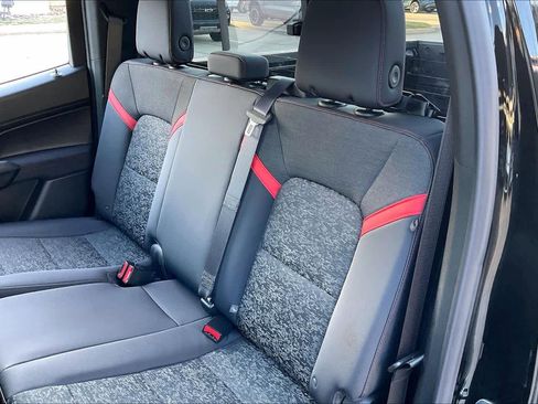 Certified 2025 Chevrolet Colorado Z71 w/ Technology Package image 20