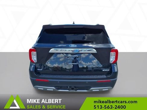 Used 2023 Ford Explorer XLT w/ Equipment Group 202A AWD/4WD image 6