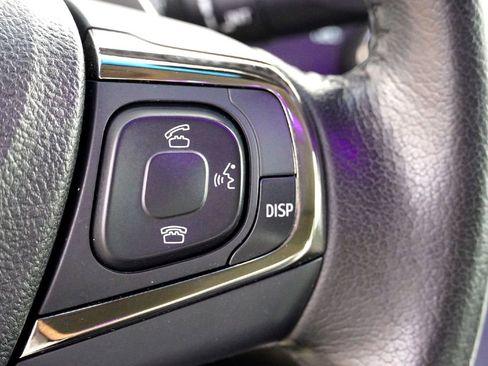 Used 2015 Toyota Avalon XLE image 18