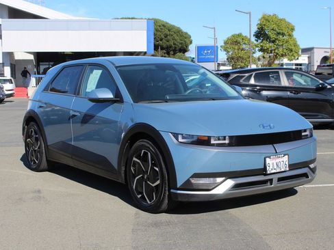 Used 2023 Hyundai Ioniq 5 SE image 5