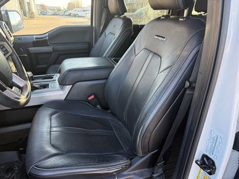 Used 2015 Ford F150 Platinum w/ Equipment Group 701A Luxury image 10