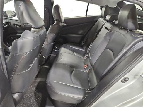 Used 2019 Toyota Prius XLE w/ Premium Convenience Package image 24