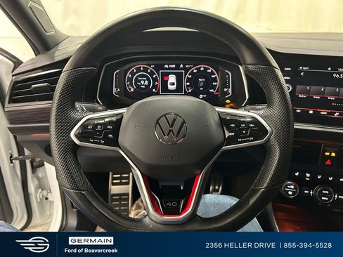 Used 2024 Volkswagen Jetta GLI 40th Anniversary Edition FWD image 19