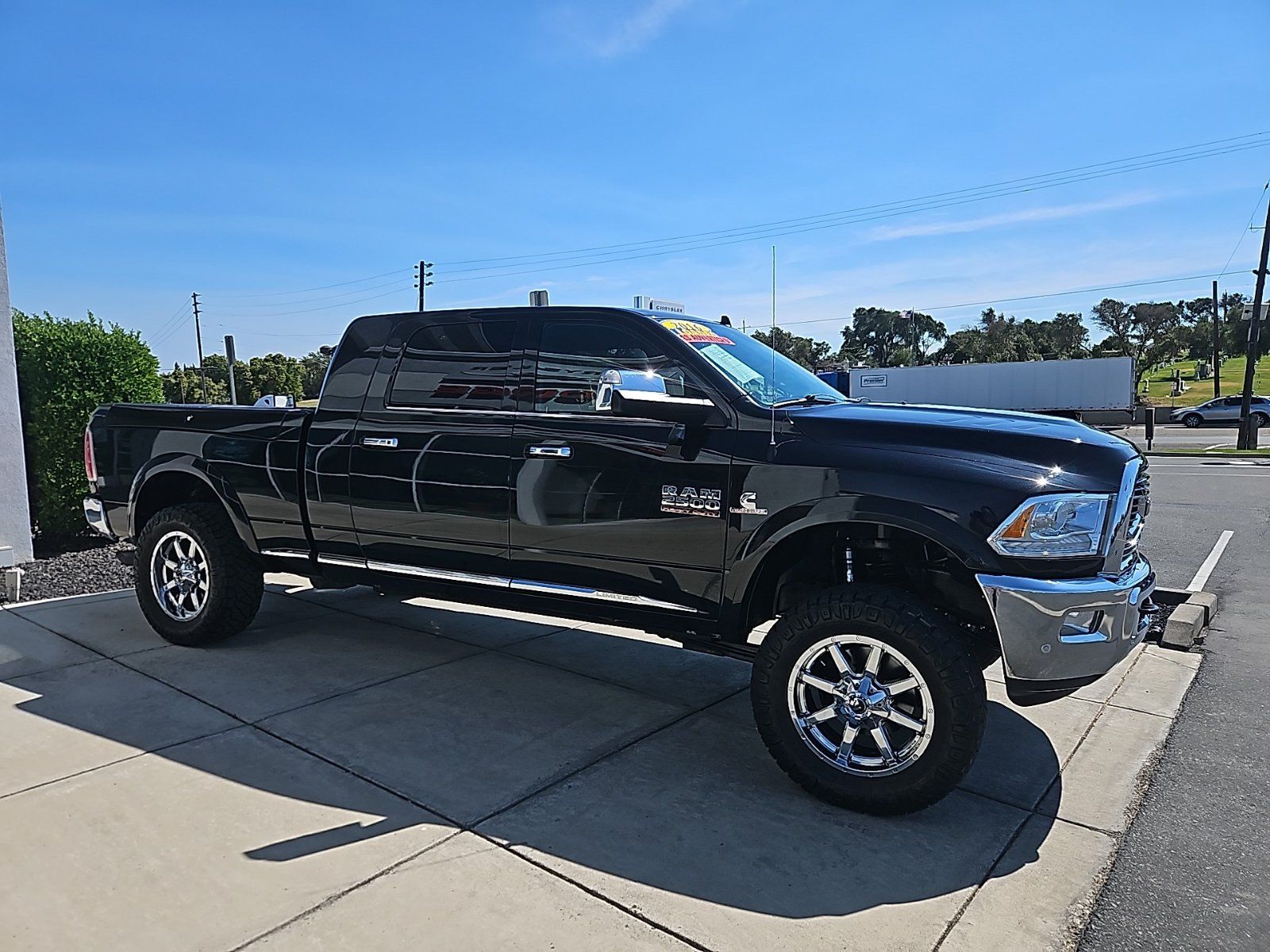 Used 2016 RAM 2500 Limited AWD/4WD image 6