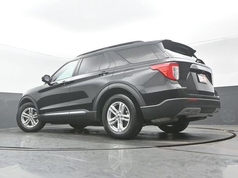 Used 2020 Ford Explorer XLT w/ Equipment Group 202A RWD image 31