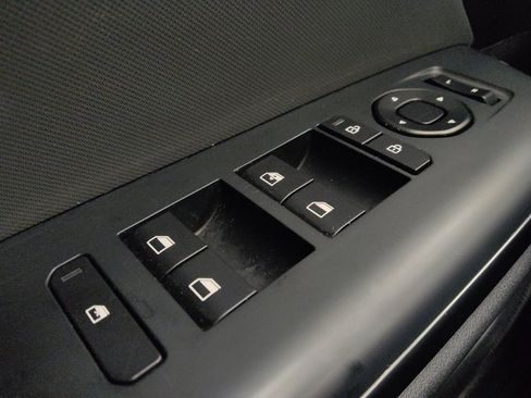 Used 2025 Kia K4 FWD image 27