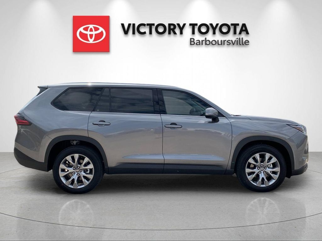 Used 2026 Toyota Grand Highlander AWD Hybrid image 6