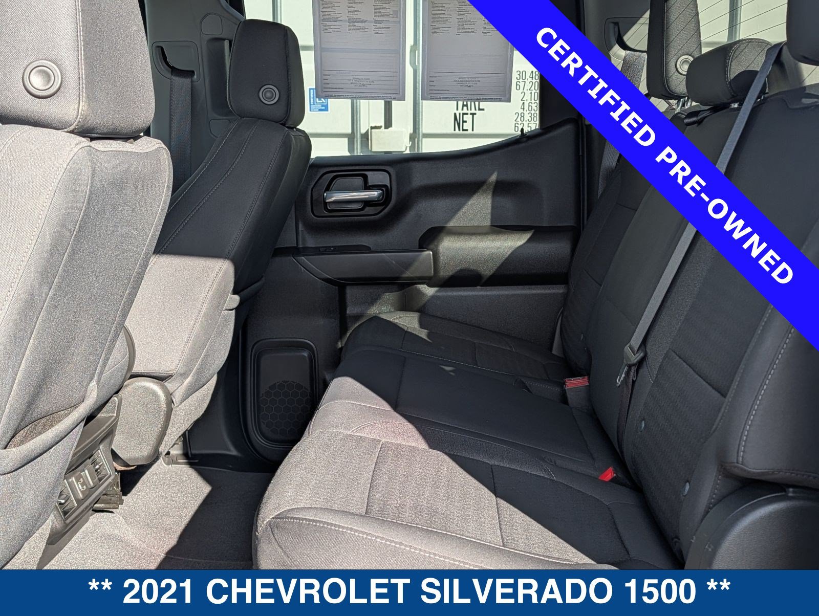 Used 2021 Chevrolet Silverado 1500 LT AWD/4WD image 15