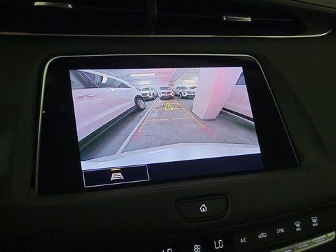 Certified 2023 Cadillac XT4 Luxury FWD image 25