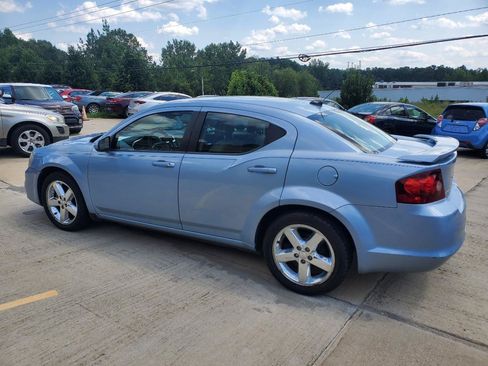 Used 2013 Dodge Avenger SXT w/ Rallye Appearance Group FWD image 11